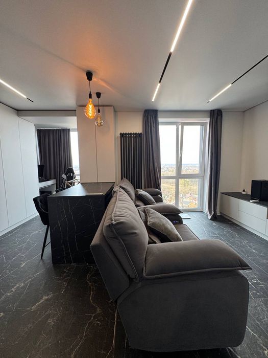 1-кімнатна квартира ЖК Яровиця з дизайнерським ремонтом