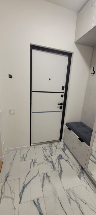 Продам 3 кім. квартиру в центрі біля метро Золоті Ворота