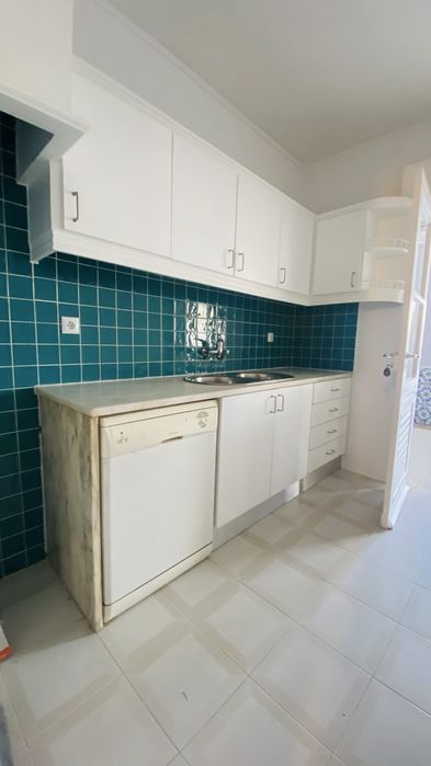 Quarto em Apartamento - Faro