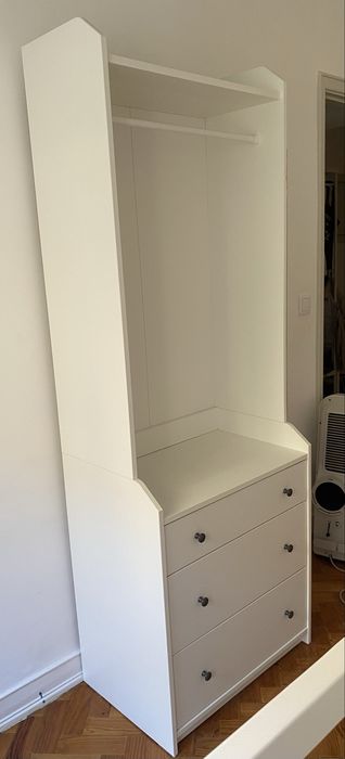 Roupeiro IKEA HAUGA com 3 gavetas – Branco 70x199 cm