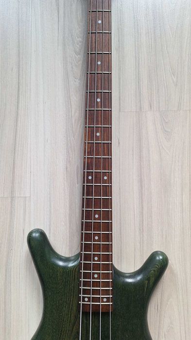 Gitara Basowa Tanglewood, model Warrior II,