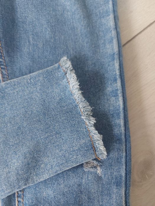 Джинси  на дівчинку