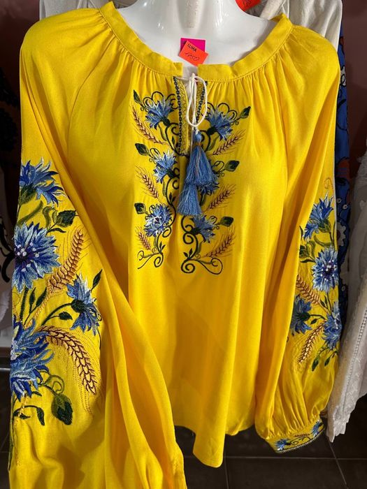 Жіночі вишиванки