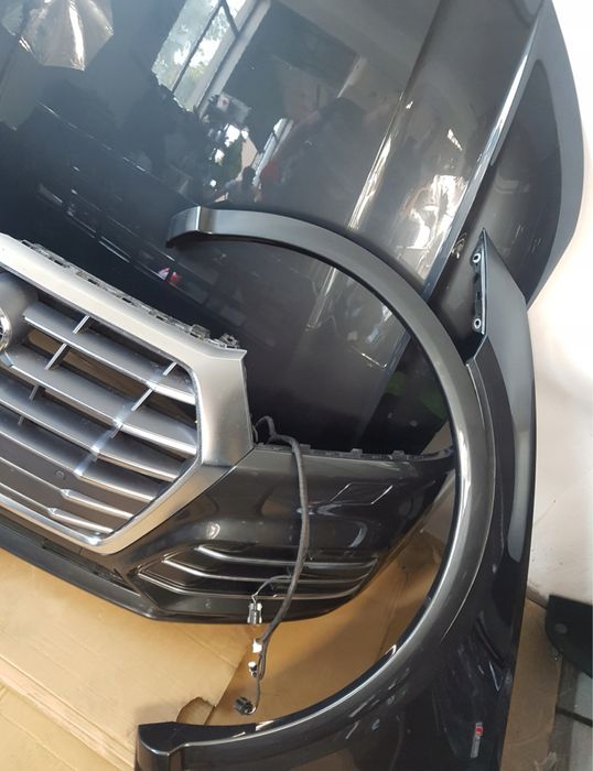 AUDI SQ5 Q5 80A Перед капот бампер фари