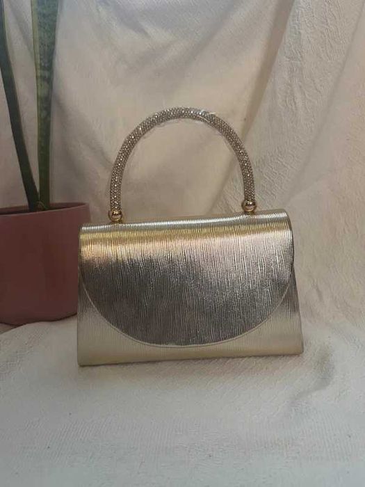 Mala de Festa Dourada Karho & Co com Corrente Dourada