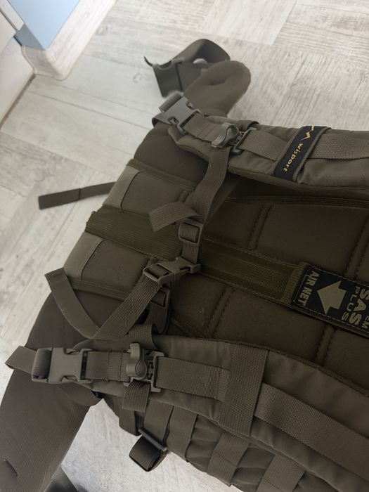 Wisport Zipperfox 40 RAL 6003