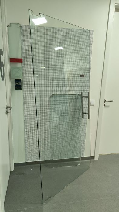 Porta Vidro 208,5*100