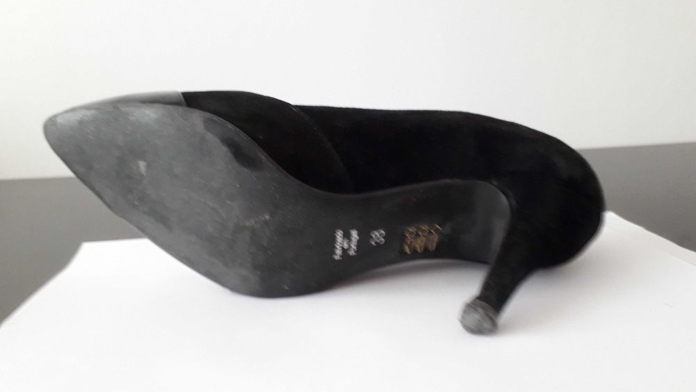 Sapatos em Camurça com apontamento tigrado