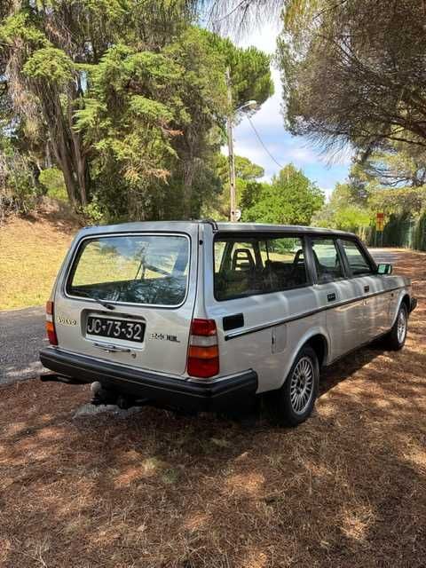 Volvo 240 para venda