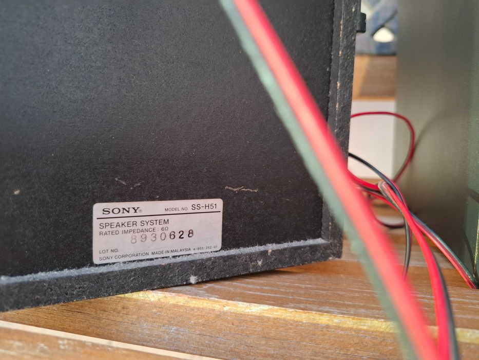 Colunas de som Sony modelo SS-H51