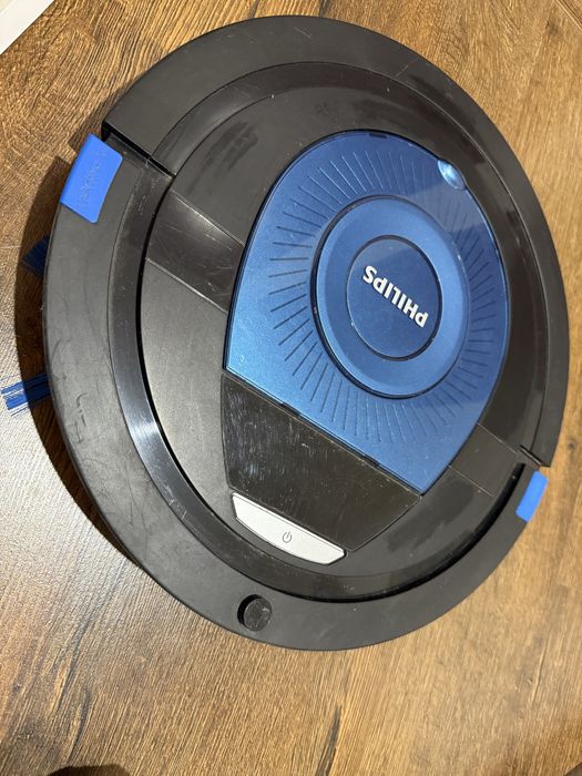 Робот пилосос Philips