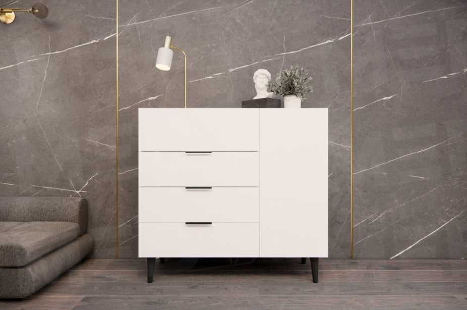 Комод з 4 шухлядами та 1 дверцятами з внутрішніми полицями на ніжках