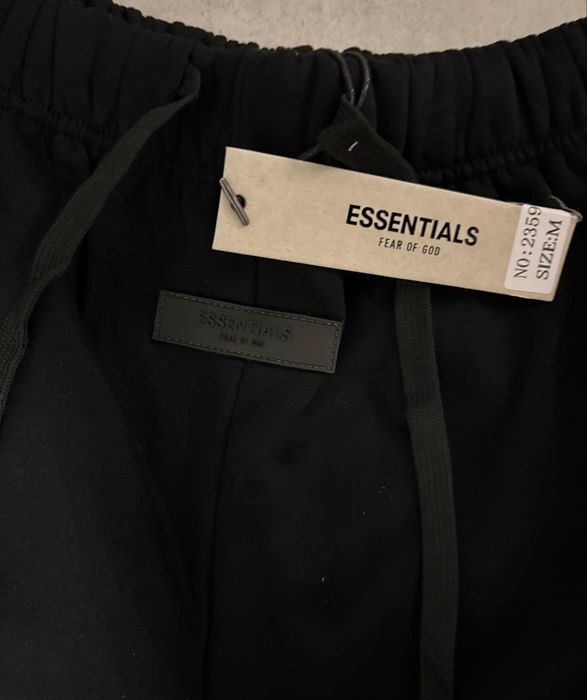 Set Essentials