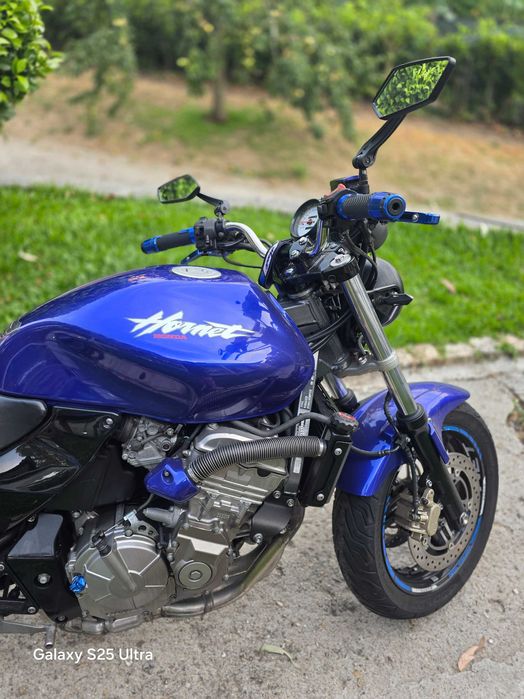 Moto honda hornet