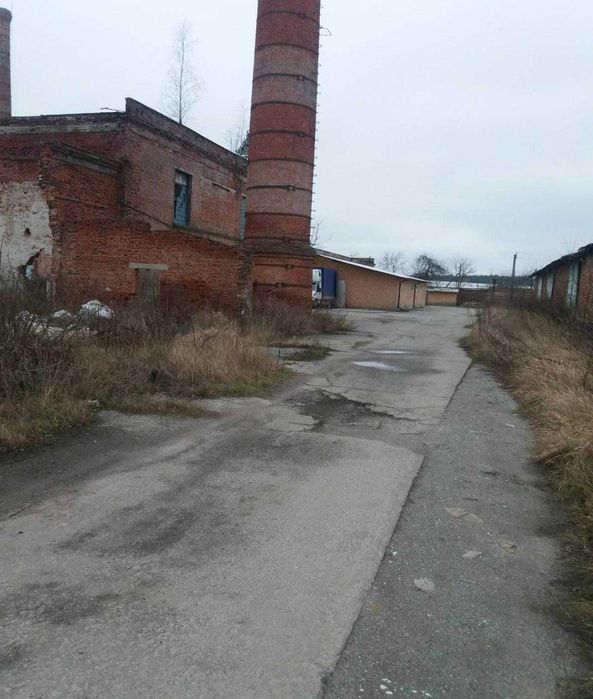 м. Славута 7га під виробництво, з комунікаціями.