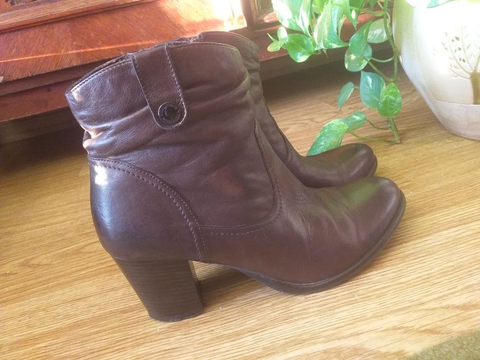 Lasocki botki rozm. 40