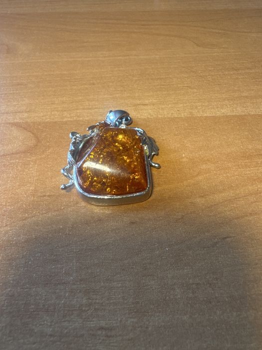 Wisior bursztyn, srebro 923