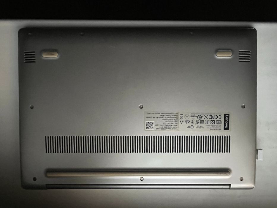 Ноутбук Lenovo Ideapad 320s 131kb