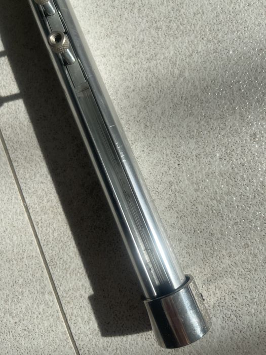 Karnisz stebrny do sufitu 2,5 m