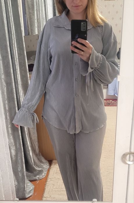 Костюм жаткою, сорочка та штани