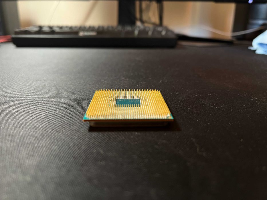 Conjunto Rx 580 + Ryzen 3 2200g