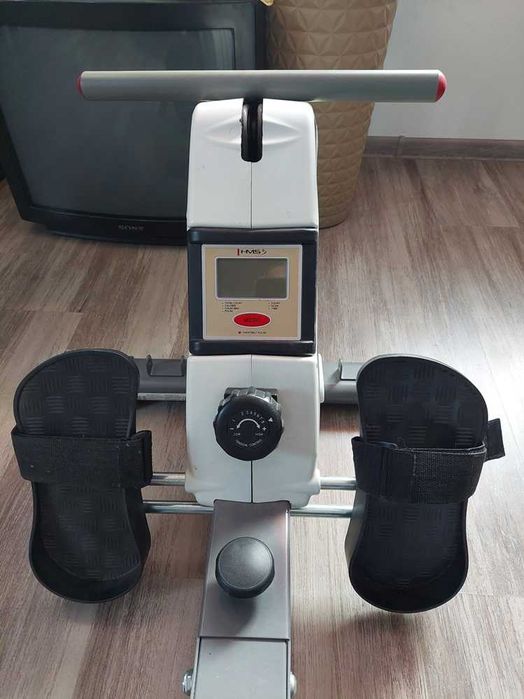 Wioślarz magnetyczny HMS ZM1801. Jakość, funkcjonalność, prostota.