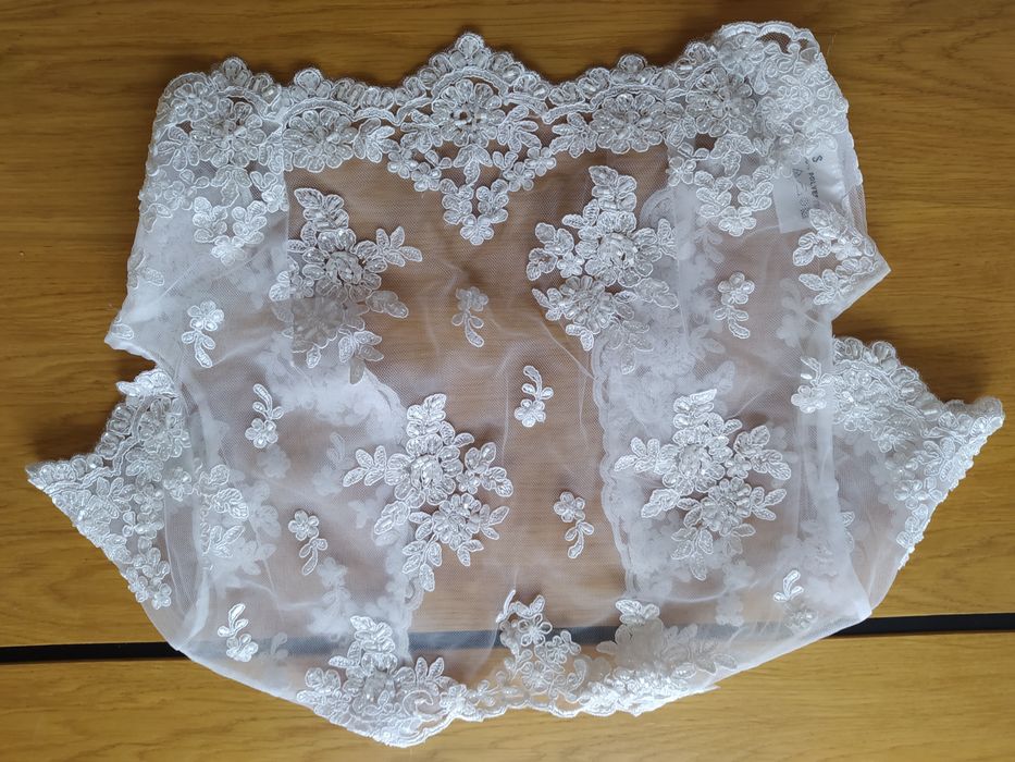 Bolerko ślubne koronkowe