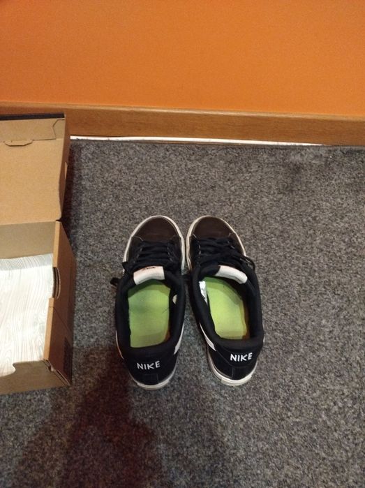 Buty Nike vourt legacy rozmiar 38