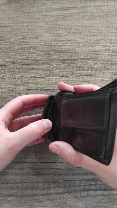 Carteira de homem em couro