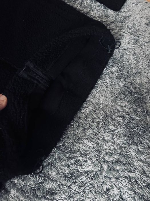 чорна шерпа бомбер