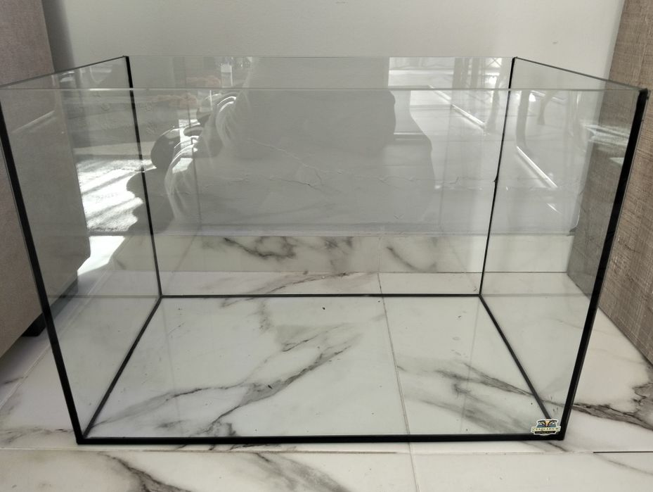 Aquário 50x30x35  novos