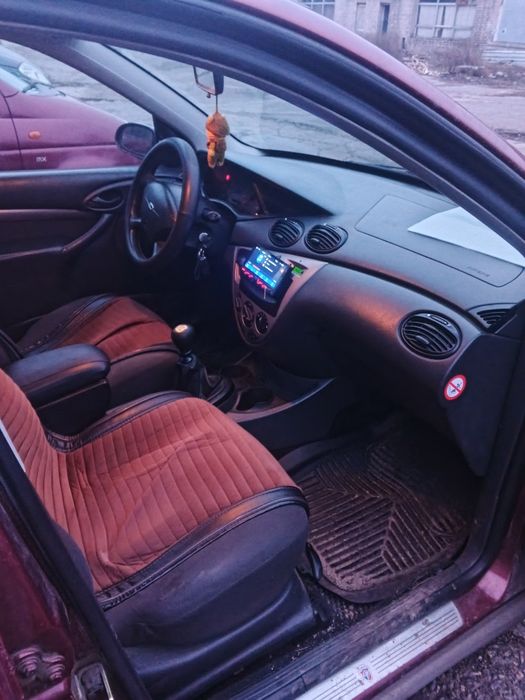 Продам Форд фокус универсал