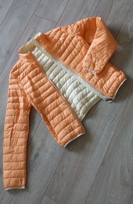 Продам куртку (пух)