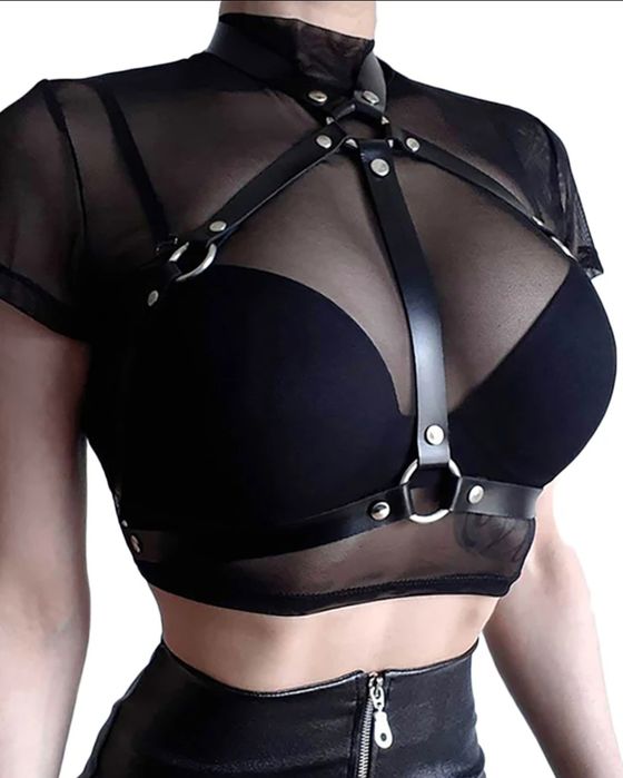 Skórzana bielizna. Uniseks.