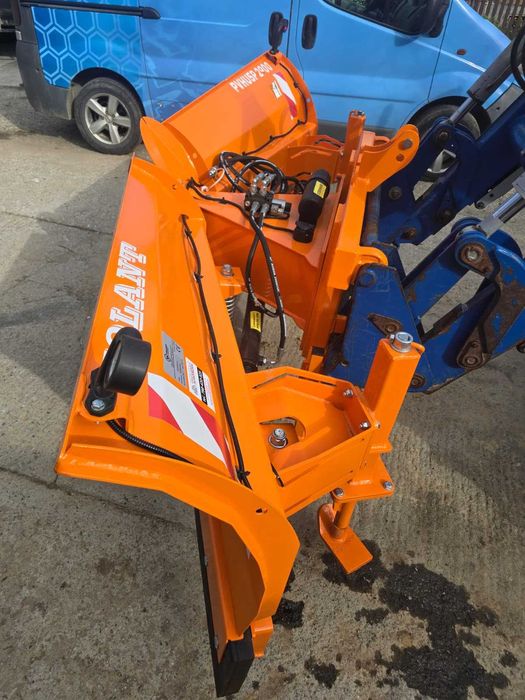 Pług śnieżny Volant hydrauliczny składany euro tuz 2,6-3,2m transport