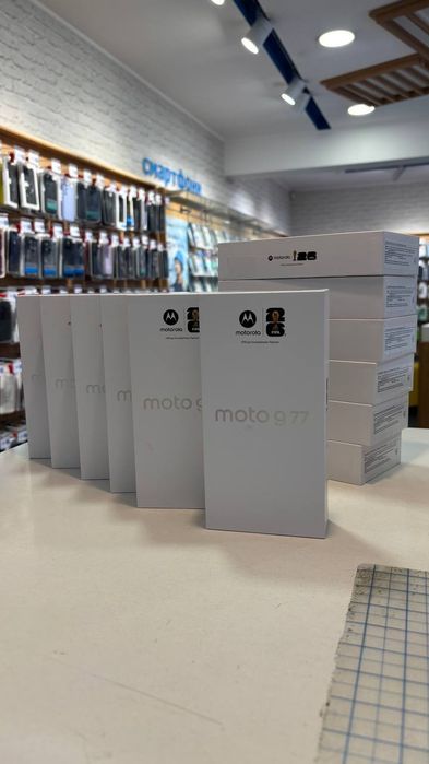 Motorola G77 8/256  офіційна версія UA black, green