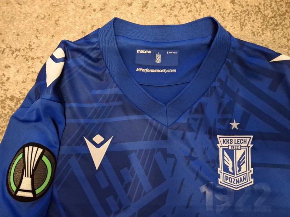 Koszulka sportowa