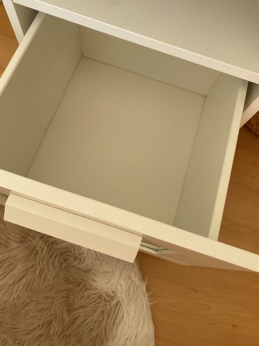 Movel mesa de cabeceira