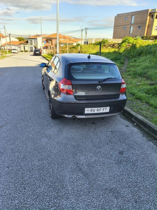 BMW  serie 1. Impecável