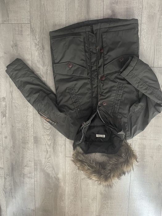 Kurtja h&m 140 ciepła kaltur z odpinanym futerkiem