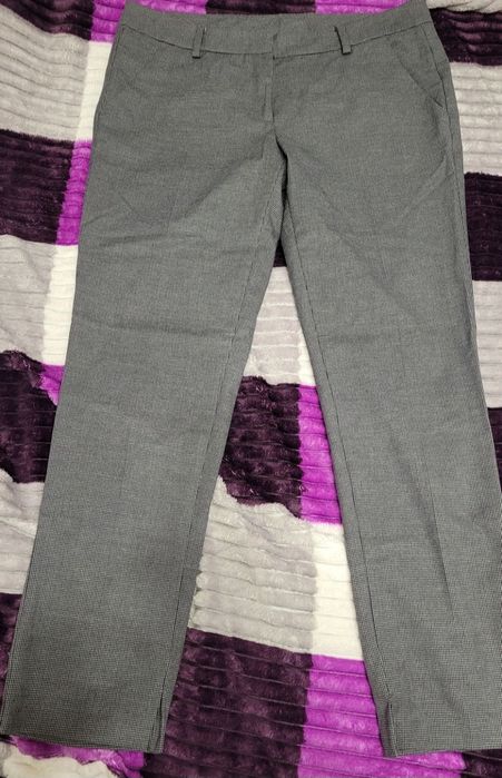 Продам женские брюки BENETTON.