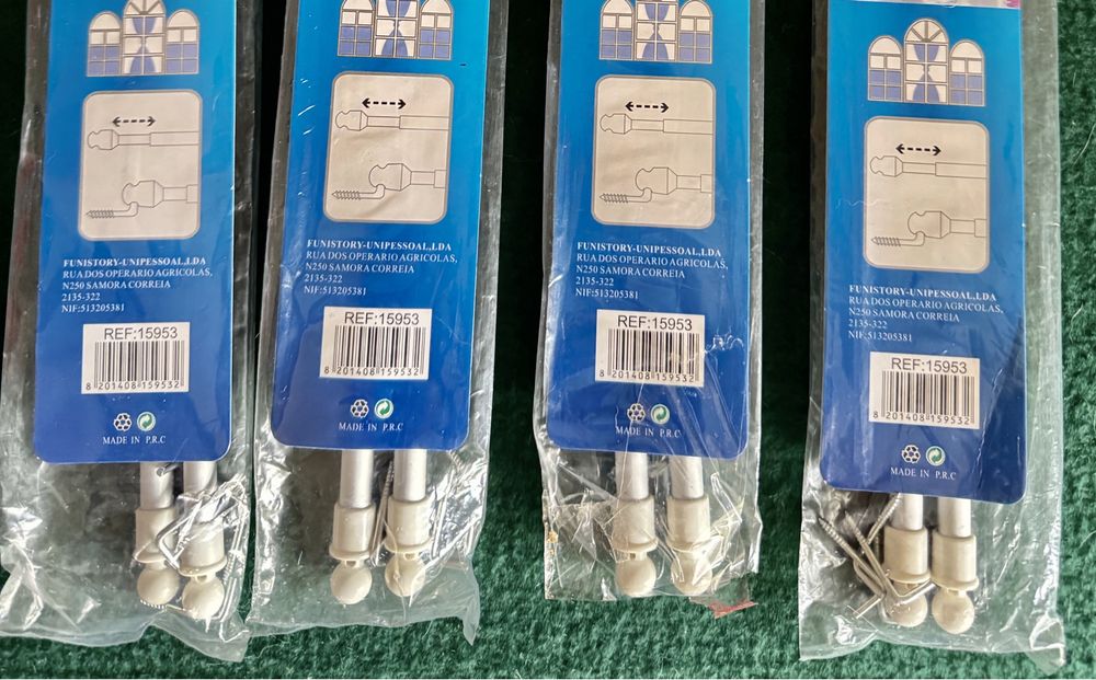 Varão extensivel para cortinas. 4 sets