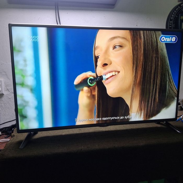 LG  42"  1 м 07 см,Т2 і S2 телевізор,  опт та роздріб