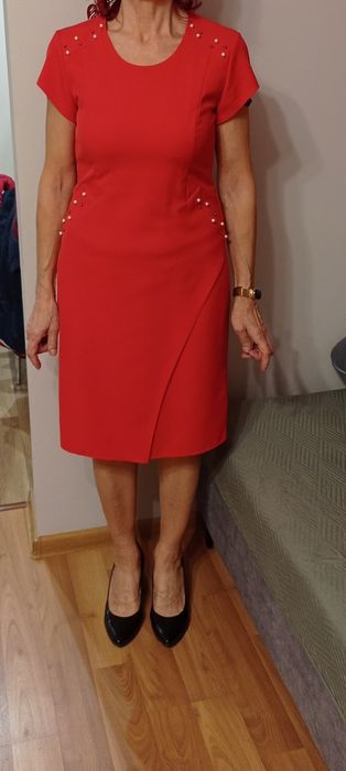 Sukienka wizytowa koralowa