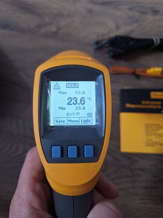 Pirometr FLUKE 566 IR + akcesoria