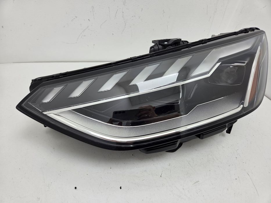 Фара ліва Audi A4 B9 2020-2024 Matrix USA