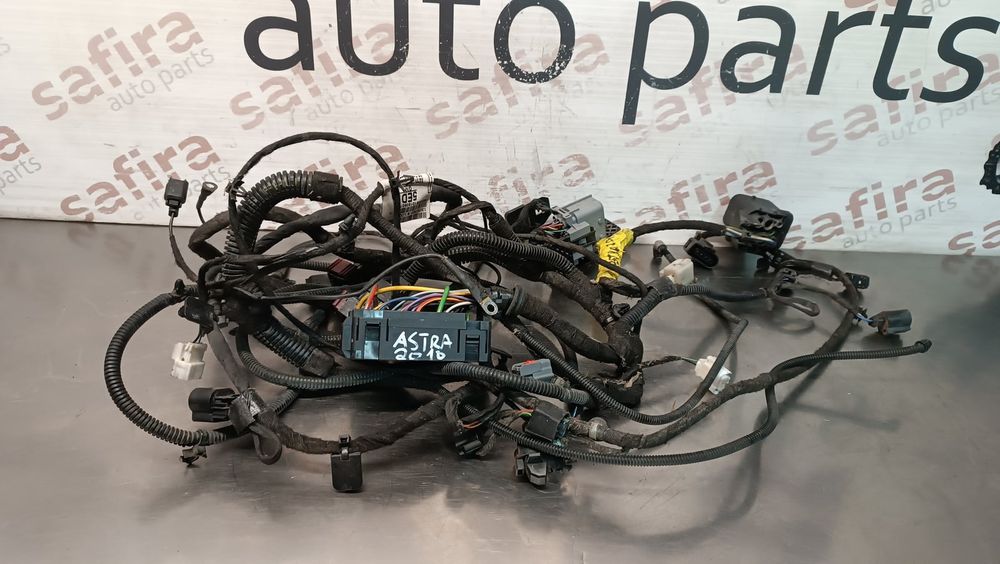 Instalação Elétrica do Motor / Cablagem do Motor OPEL ASTRA J A 17 DTR - 13292397