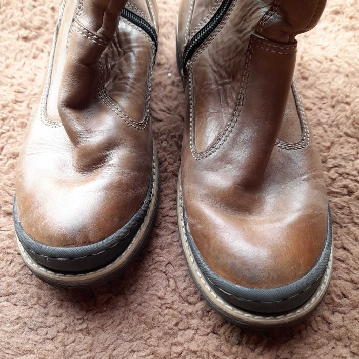 Cudne buty zimowe dla dziewczynki, r. 35