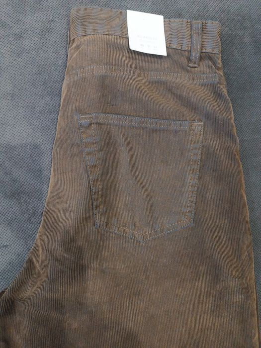 Вельветовые джинсы ZARA