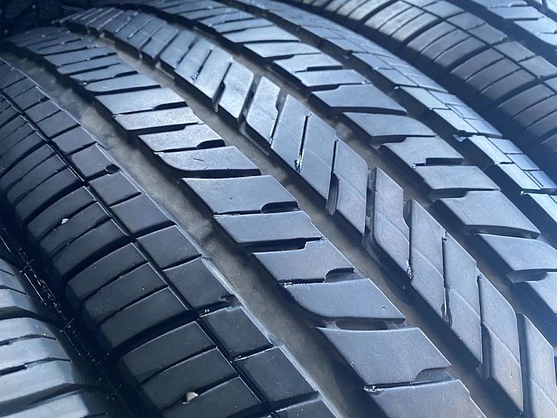 255/70/18 Bridgestone Dueler H/T_6,5mm_4szt_(452)